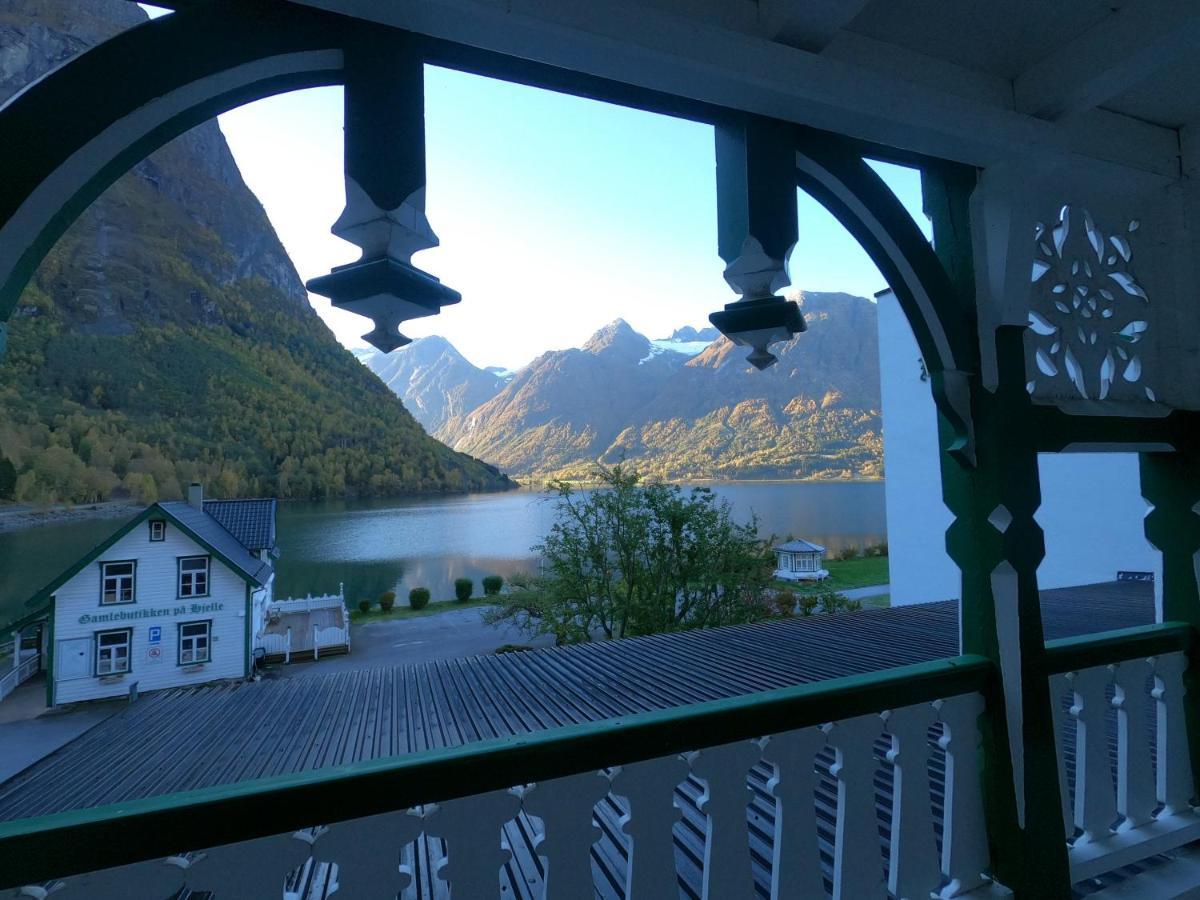 Hjelle Hotel Bagian luar foto