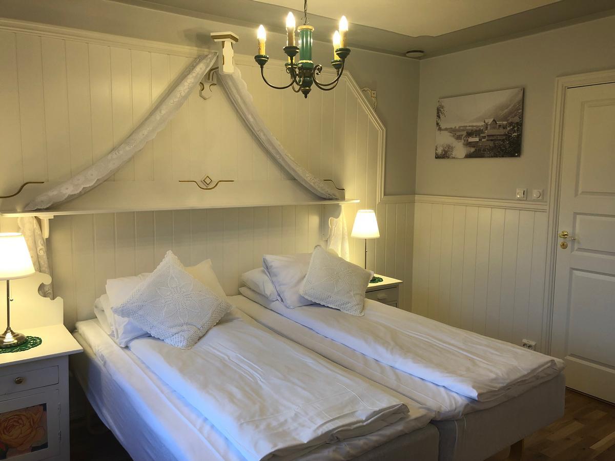 Hjelle Hotel Bagian luar foto